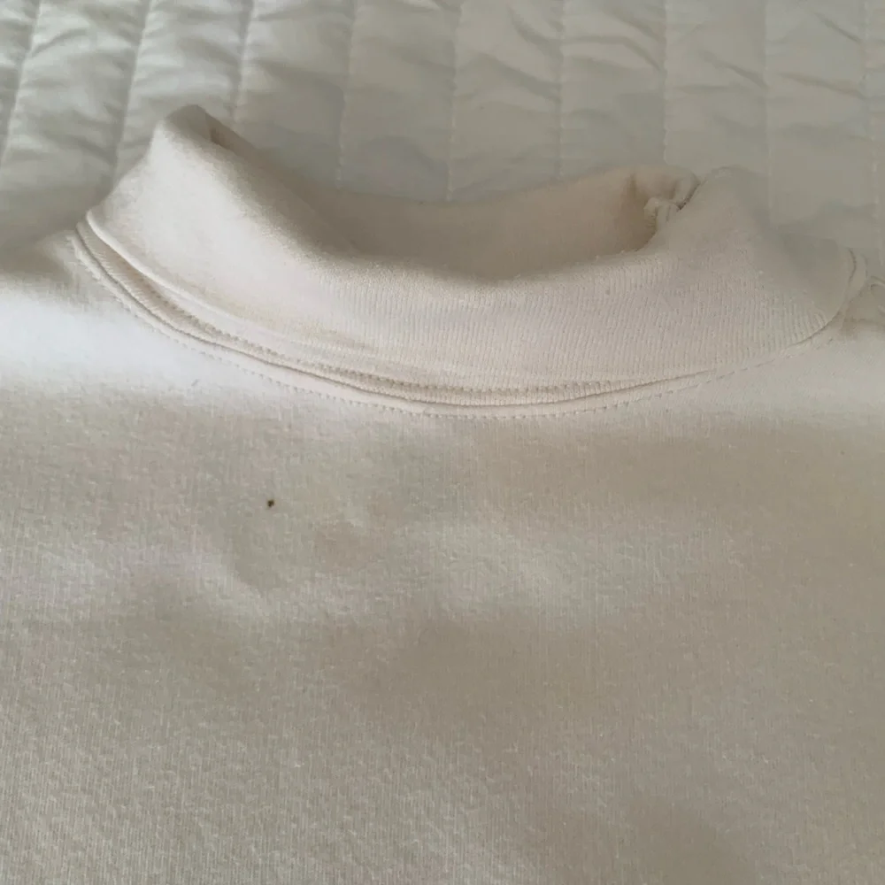 VTG Old Navy Bodysuit Turtleneck Boys 24-30M White Long Sleeve Onesie One Piece